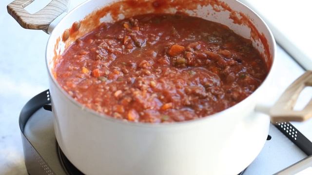 Meaty Lasagna Tomato Sauce (Italian Recipe from Scratch!) смотреть онлайн