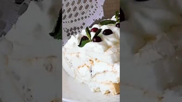 Меренговый рулет✨ с Нежным кремом!🎀 смотреть онлайн
