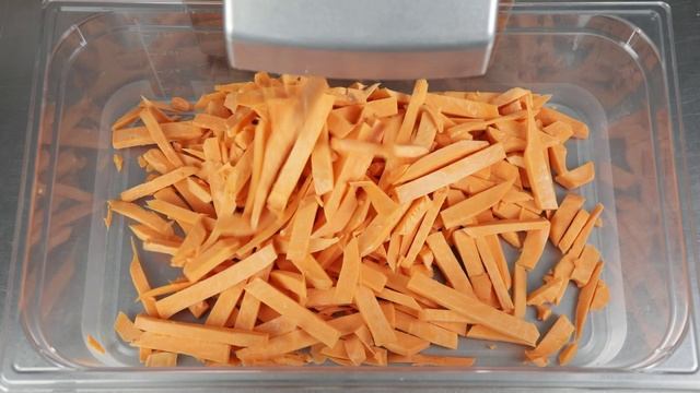 CL50 Application 8 Frites смотреть онлайн