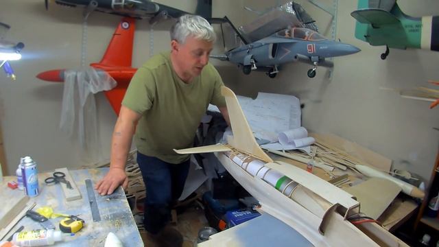 THE TAIL IS ON, RC PLANE BUILD L39 RBC KIT смотреть онлайн