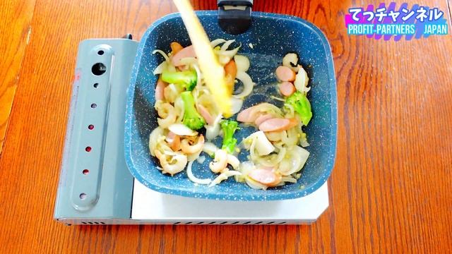 【熟年離婚した男の料理】シーフードとココナッツのカレーパスタ смотреть онлайн