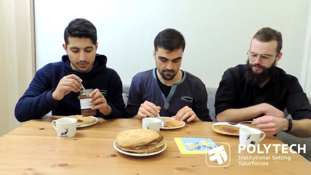 Foreigners Try Russian Food || Pancakes & Jam смотреть онлайн