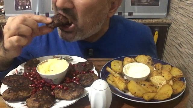 ASMR | MUKBANG | Beef 🥩 Cutlets with Cheese 🧀 Sauce | Village Style Potato with Garlic Sauce смотреть онлайн