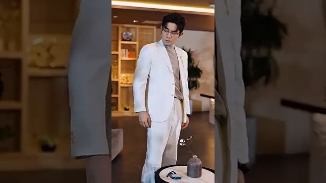 一口氣看完！5年前灰姑娘被設計出車禍失蹤，5年後她帶著雙胞胎兒子歸來報仇，總裁再次見到日思夜想的她，直接把她綁回家寵上天！【生崽後前夫總說他清心寡欲】全集 #短剧 #甜宠 #爱情 #追妻火葬場