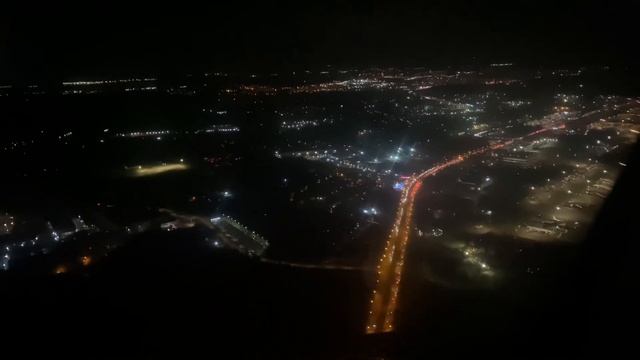 Takeoff Of Airplane From Sheremetyevo International Airport (Moscow) / Взлёт Самолёта Шереметьево