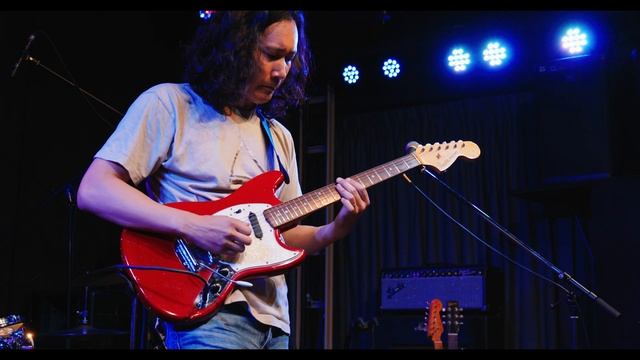 My Fender Mustang '66 - YOSHIAKI IMAHORI Solo Live in Tokyo смотреть онлайн
