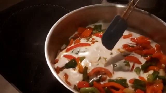 Curry Thai Maggi mit Garnelen und Basmati Reis Test Schnelles Thai Curry Kokosmilch смотреть онлайн