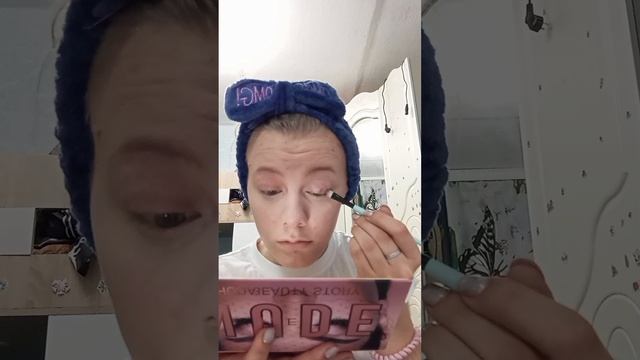 хештег косметика.