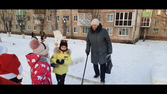 Акция «Новогодняя открытка прошлых лет» Доу 106 Братск смотреть онлайн