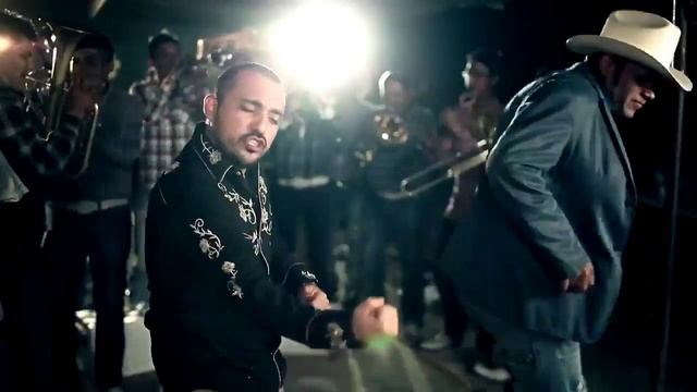 Marco Flores FT Pancho Pikadientes Los Compadres смотреть онлайн