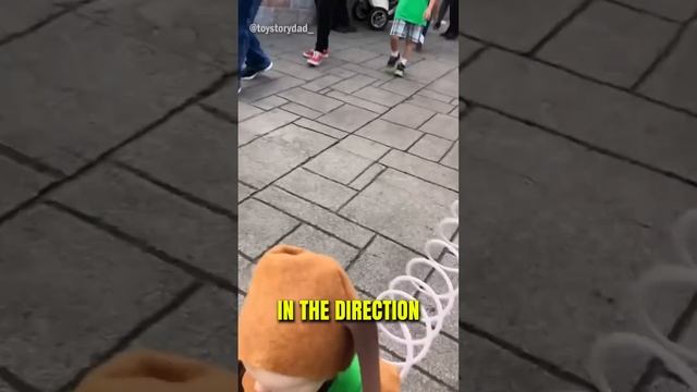 The Greatest Toy Story Costume! смотреть онлайн