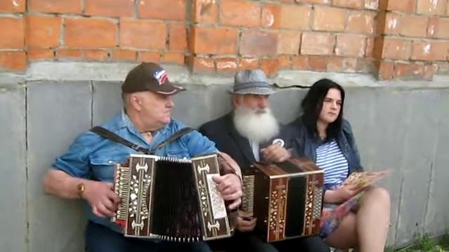 MVI 4796 лукоянов нс и мусатов в и перед выход на сцену г бор15 05 16гпотех камертон