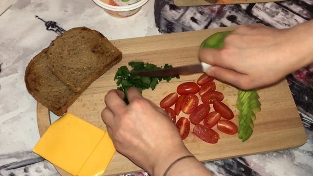 Самый вкусный сэндвич. Полезный завтрак за 10 минут смотреть онлайн