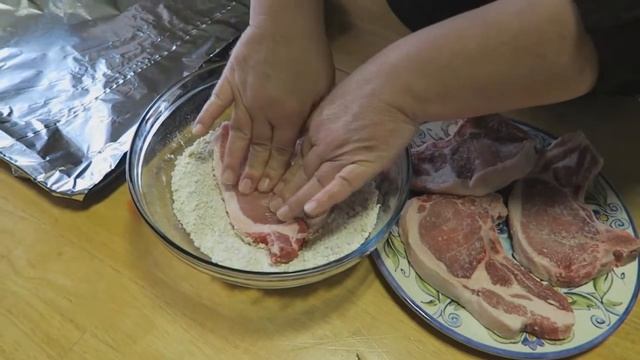 Sweet and Spicy Baked Pork Chops Episode 75 смотреть онлайн