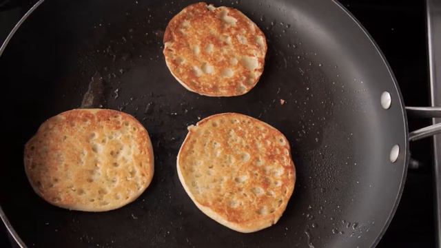 Can’t F It Up Eggs Benedict смотреть онлайн