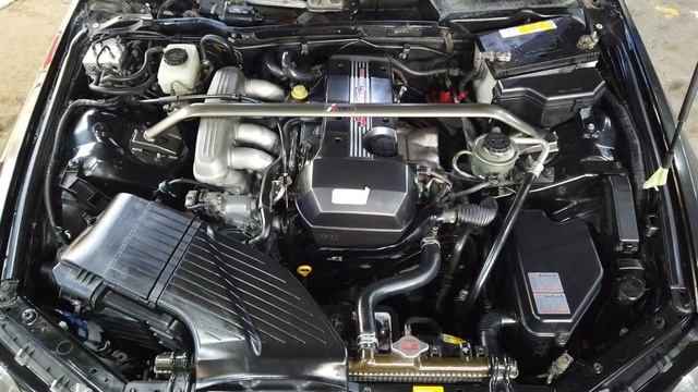 На плотных TRDшных моментах! Обзор Toyota Altezza RS200 Qualitat [Leks-Auto 392]