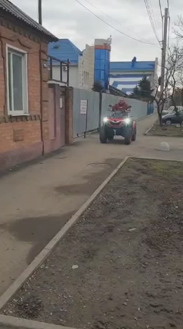 НАШИМ ПАРНЯМ НА СВО, SHARMAX 1100 FORCE #sharmax #atv #offroad смотреть онлайн