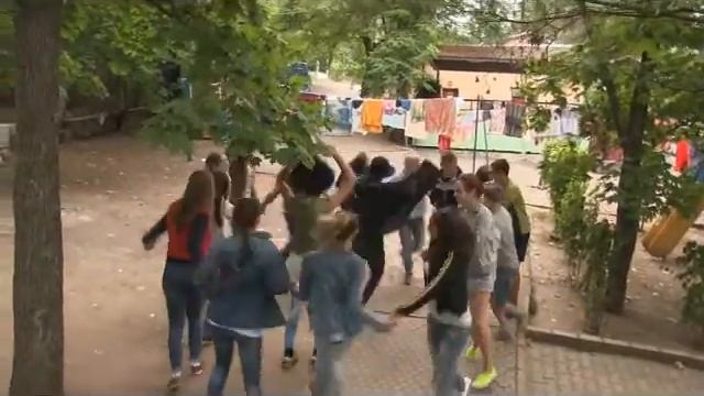 Дельфин FM. 5 смена 2016. 1 экипаж. Пародия на клип "Валерий Леонтьев - Казанова" смотреть онлайн