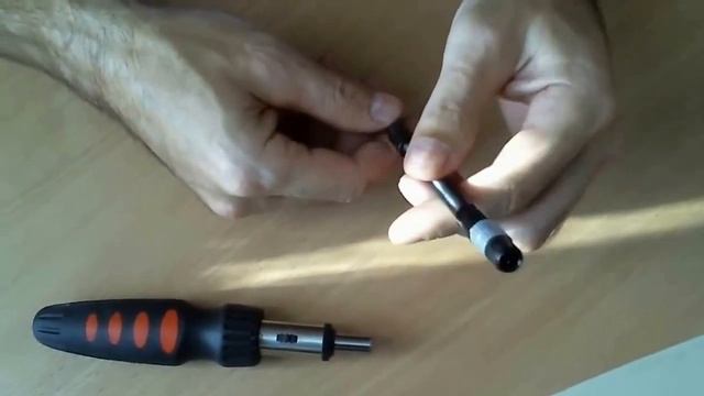 Реверсивная отвертка, отвертка с трещоткой смотреть онлайн