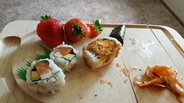 Asmr eating sample plate смотреть онлайн