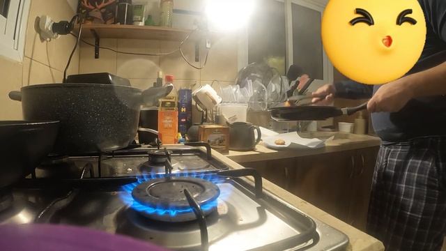 Тортилья с хрустящей курочкой и авокадо. Вкусный очень рецепт смотреть онлайн