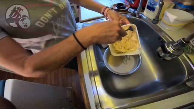 CAKE À LA BANANE🍌 ESCALE À MAYOTTE DZAOUDZI смотреть онлайн