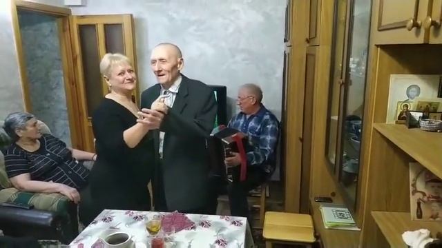 День рождение отца 81г. смотреть онлайн