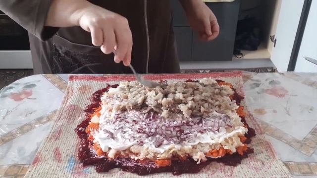 Ассортимент салатов ,не реально вкусно смотреть онлайн