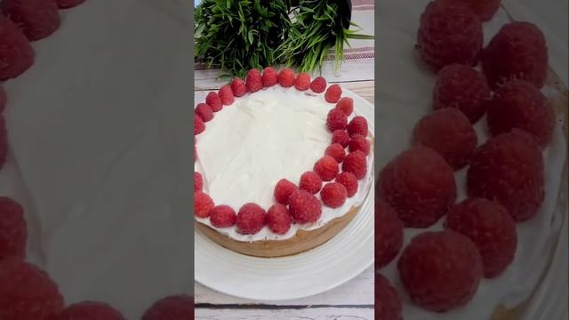 Yogurt cake with raspberry decoration#cake #shorts #foryou смотреть онлайн