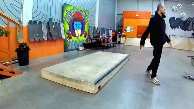 Мой путь: Fakie Big Flip To Front Tail.