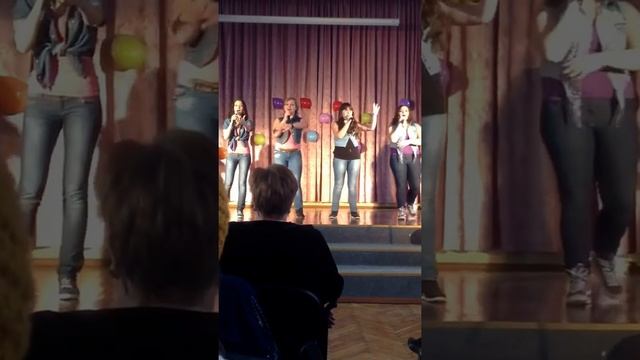 Ансамбль СоЗвУчИе - В двух шагах от мечты смотреть онлайн