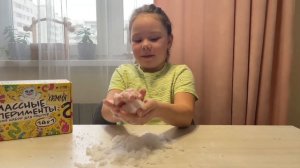 КЛАССНЫЕ ЭКСПЕРИМЕНТЫ.Большой набор для опытов 14 в 1 .     1 СЕРИЯ