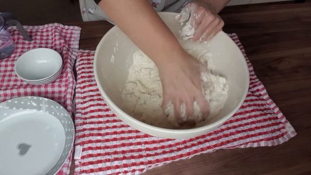 Shortcrust Pastry for Pies. Easy смотреть онлайн