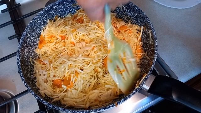 Тушена капуста - просто і дуже смачно. смотреть онлайн