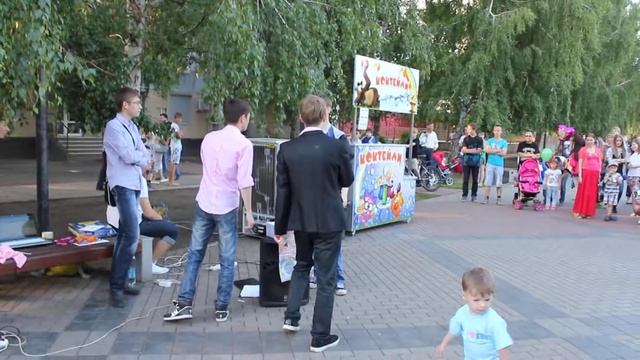 Набережные Челны благотворительная ярмарка "Fridays" смотреть онлайн