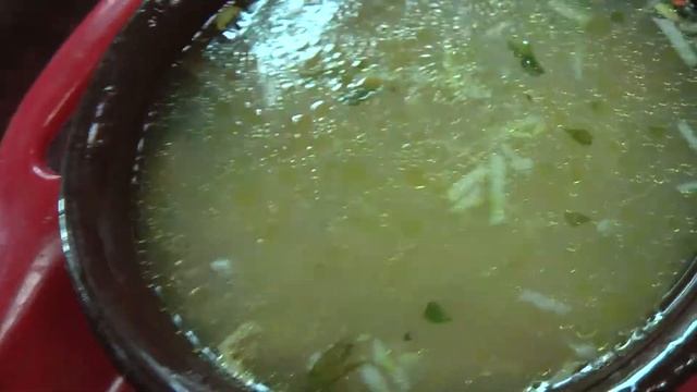 БОЛГАРИЯ: Болгарская еда в Софии на 3.5 евро... Sofia Bulgaria смотреть онлайн