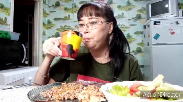 Мукбанг от Инны Судаковой / ПАРОДИЯ смотреть онлайн