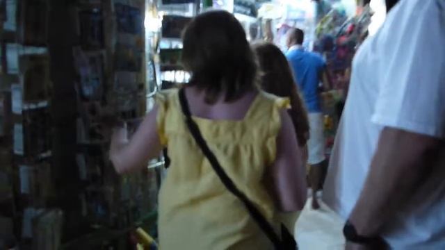 Alf Leila Wa Leila, небольшая прогулка по вечернему отелю смотреть онлайн