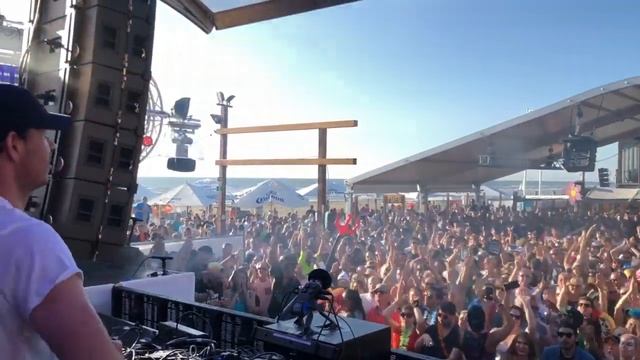 Cosmic Gate - am2pm live at Luminosity 2019 смотреть онлайн