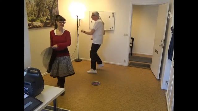 20200329 You Never Can Tell смотреть онлайн