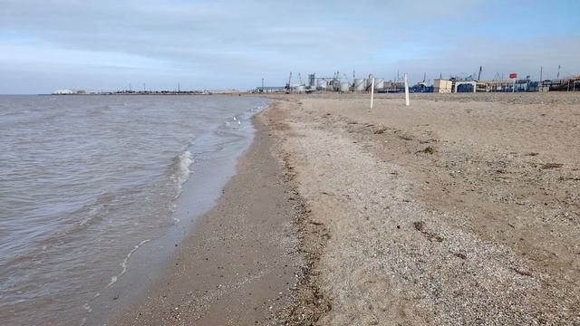 Ейск ! Старый кирпичь выложен, кладка нового и блоков ! Ура прогулка, набережная Каменка ! смотреть онлайн