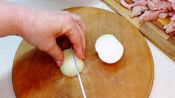 "БЕФСТРОГАНОВ" из СВИНИНЫ.