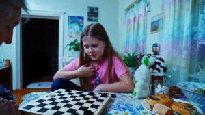 КУПИЛ 2 ДОМА В ДЕРЕВНЕ | ПРИЕХАЛА МОЯ СЕСТРА | КАТИНА ПЕРВАЯ РАБОТА