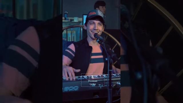 UZBEKCHA SAKIT SAMEDOV/POPURI смотреть онлайн