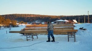 ДЕРЕВЕНСКИЙ РОМАН ДЛИНОЮ В ЖИЗНЬ | СТРОИТЕЛЬСТВО БАНИ | МАРИНУЕМ ГРУДИНКУ | ЗАТИРУХА В ПЕЧИ