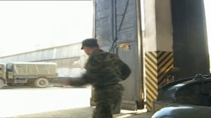 Сериал СОЛДАТЫ  1 Сезон  5 Серия (Превращение коробки с тушенкой в коробку со сгущенкой)