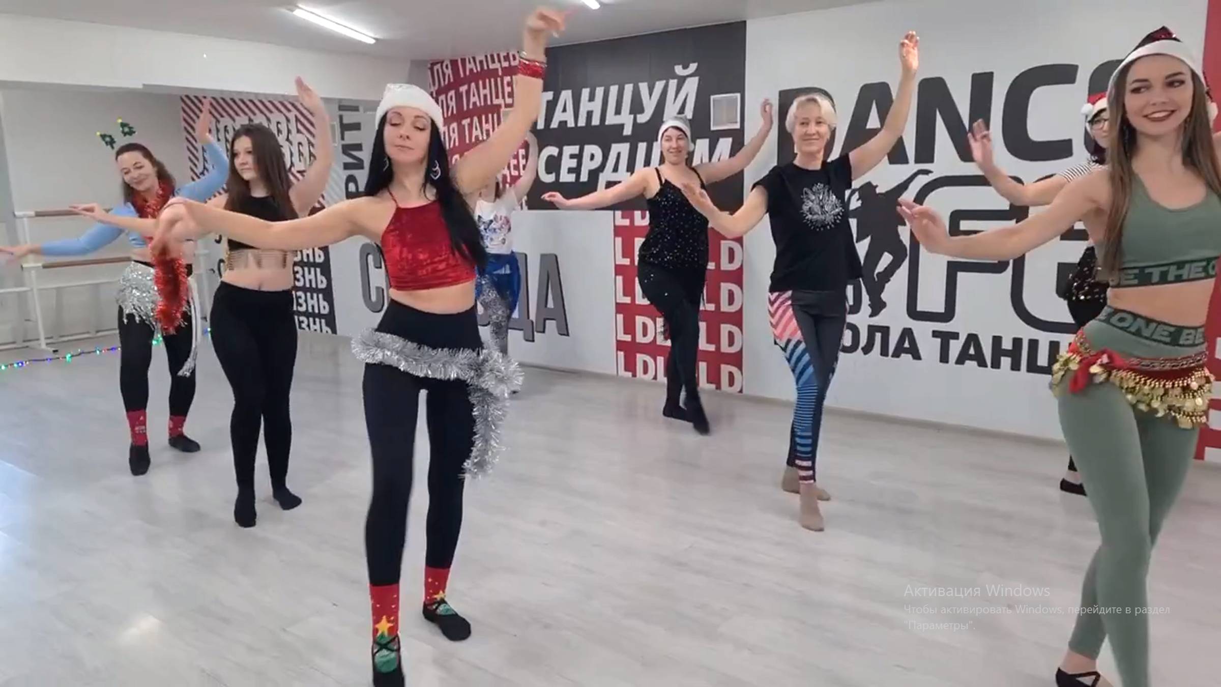 Восточные танцы для девушек в Белгороде. Школа танцев Dance Life смотреть онлайн