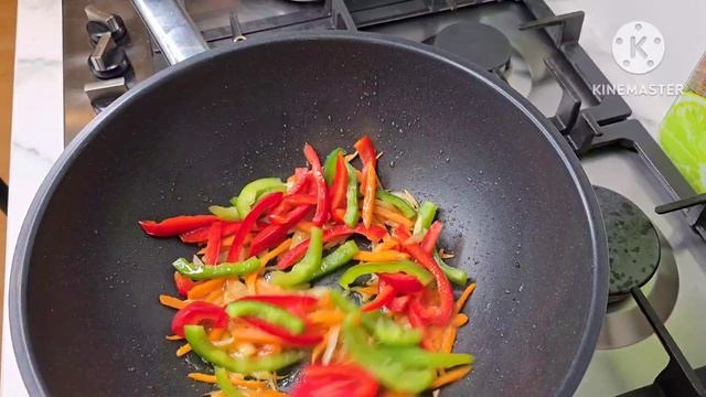 СЫТНЫЙ УДОН С БАРАНИНОЙ И ОВОЩАМИ HEARTY UDON WITH LAMB AND VEGETABLES #вкусныерецепты #удон