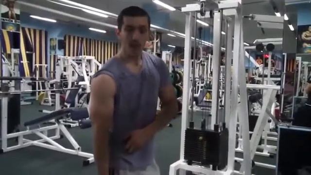 Как_качать_руки _Тренировка_рук смотреть онлайн