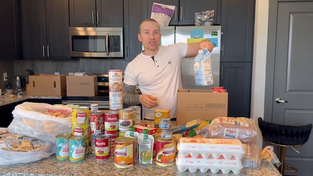 Экономим в Америке / Бесплатная еда в США / FOODBANK / ФУДБАНК